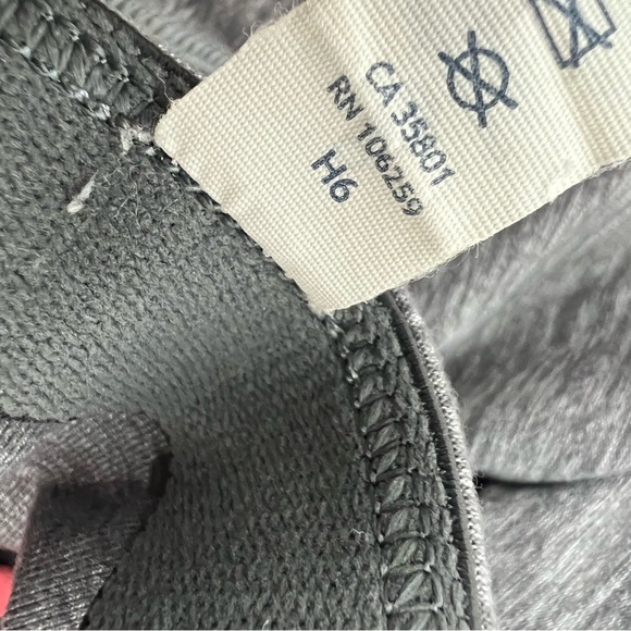 Lululemon Tank top size 6 - Picture 7 of 7